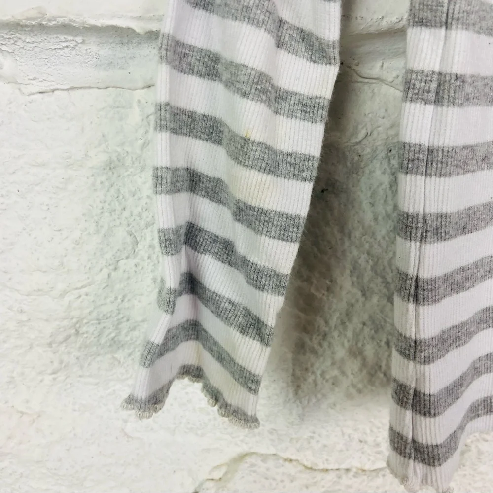 Gymboree Gray and White Striped ribbed cotton stretch Long Sleeve Tee size 3T